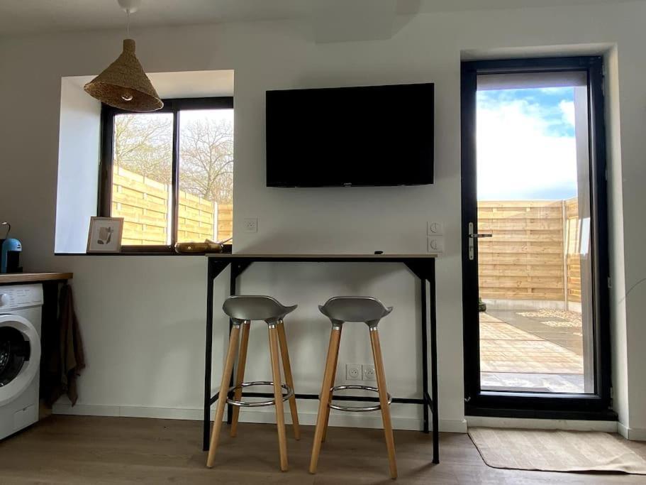 Coutiches Entre Ville Et Campagne Appartement Cosy Avec Parking Et Terrasse Wood מראה חיצוני תמונה